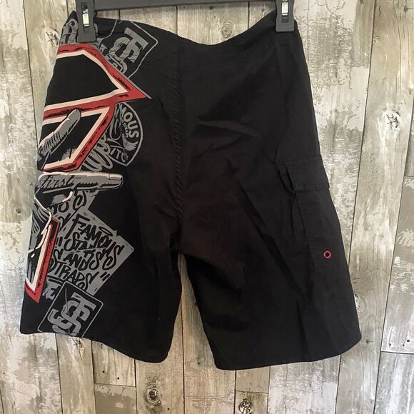 Famous stars and straps red and black shorts - Picture 9 of 9